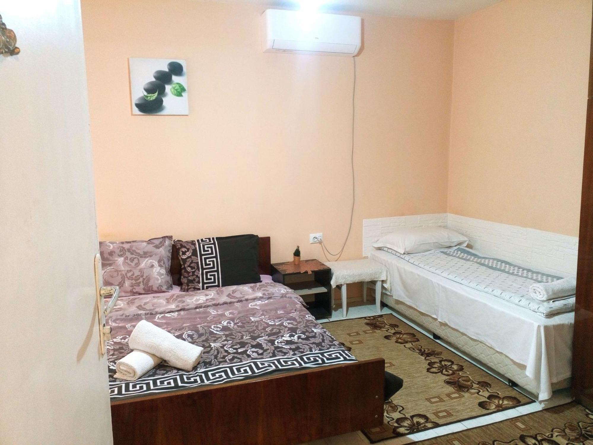 Guest House Emiliya Ovchartsi  Zewnętrze zdjęcie